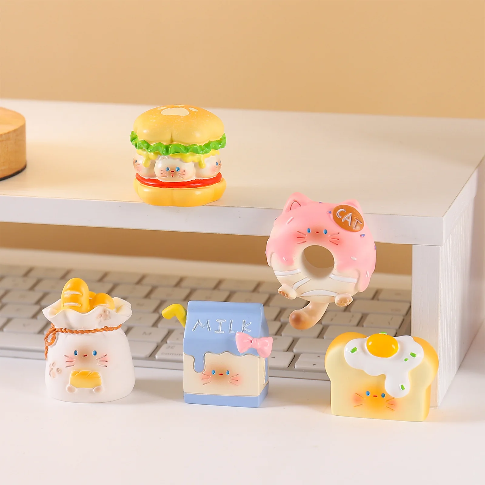 Toko Makanan Kucing, Kotak Mis - Resin Art Case ulasan dan harga